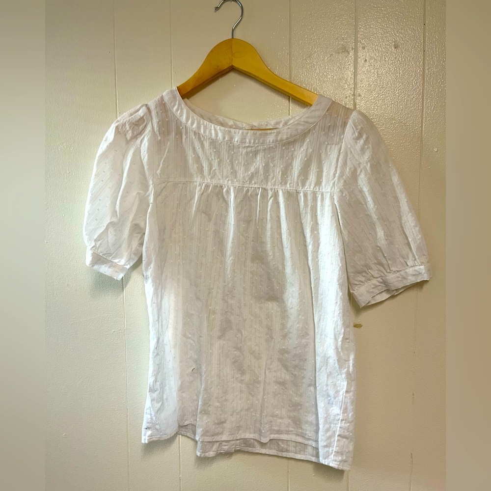 Jane + Delancey white cotton blouse with stitches pattern. Size S